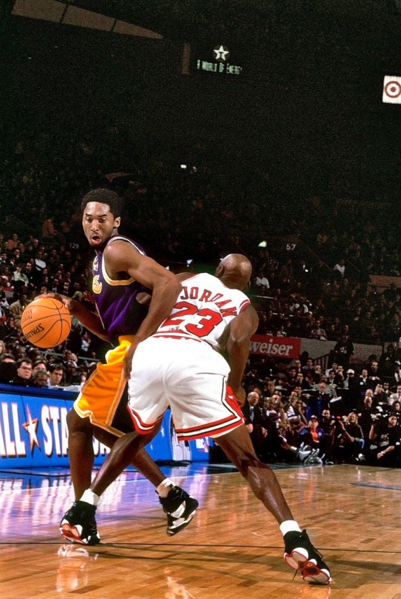 THIS PHOTO OF BEAN &amp; AIR JORDAN IS SO COLD 🥶👑