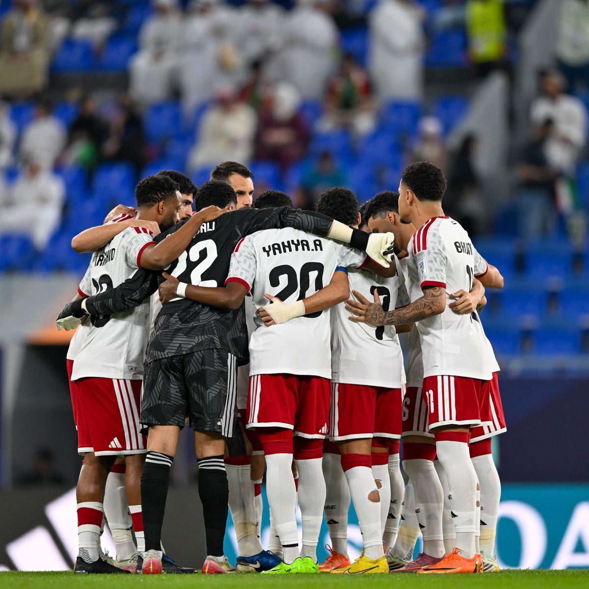 _Kick_Off's tweet image. أخيرا مبروووك 

تبقى فرحة إنتصار المنتخب أجمل وأكبر فرحة كروية تعيشها مهما كبرت و شجعت في عالم المستديرة 🇦🇪❤️

#منتخب_الإمارات