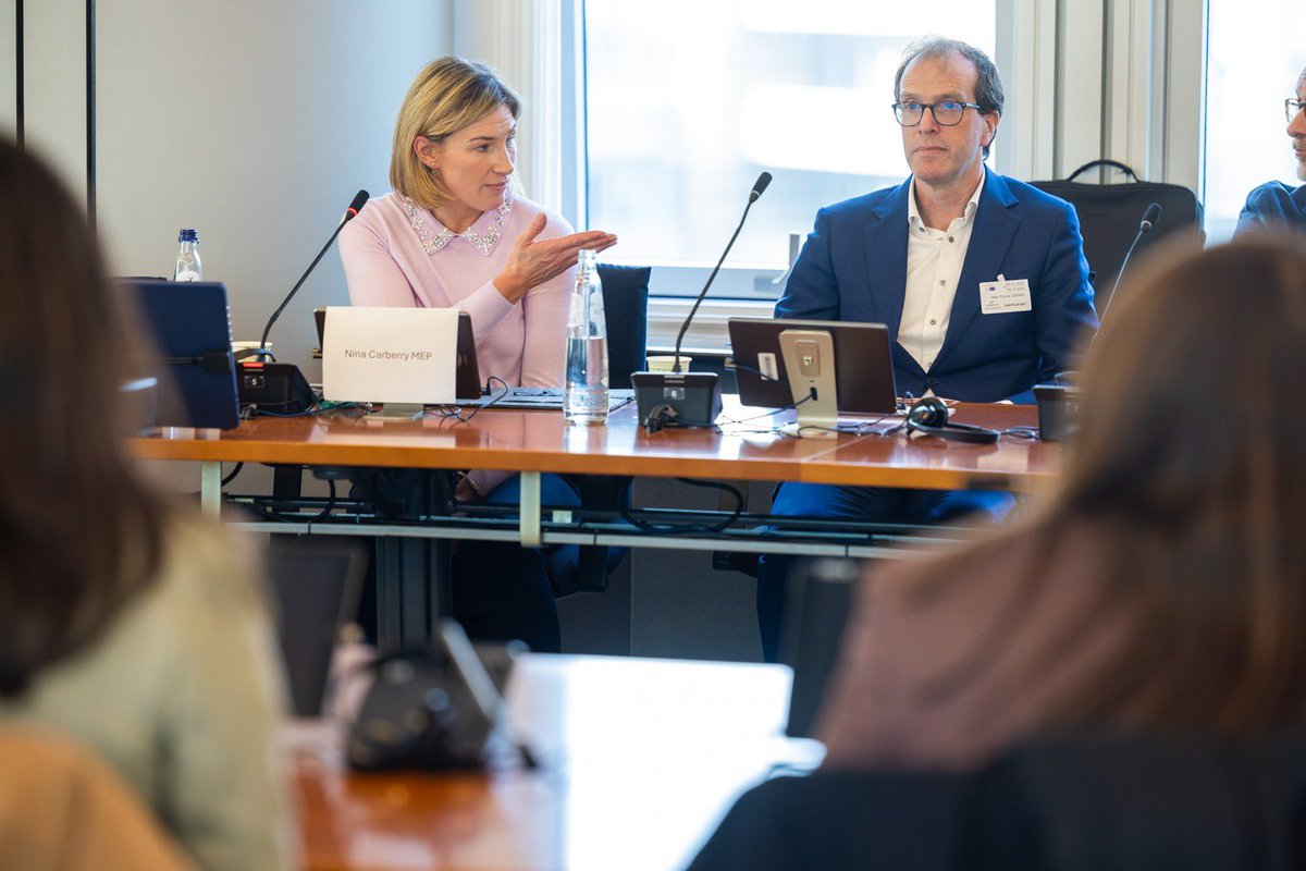 ninacarberry's tweet photo. Alongside Dementia Research Network Ireland (@drnire), I hosted an event in the European Parliament “Dementia and Brain Health in Women”. https://t.co/baeRuPafE2