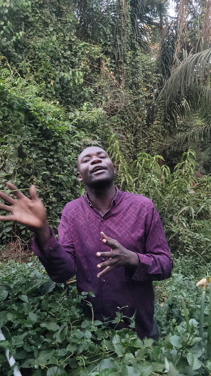 MaleMabiriziHKK's tweet image. WALUKAGGA, education is a PROCESS, complete your DEGREE then no one will disturb U. Don't be confused by RUBONGOYAs of this town...