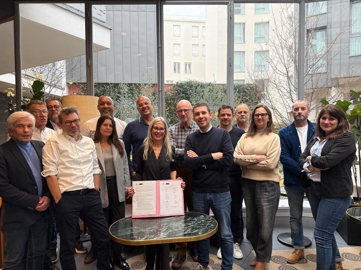 📣 Réhabilitation : une priorité réaffirmée

Les 17 CROA ont signé le Manifeste pour la Réhabilitation, porté par le CROA Nouvelle-Aquitaine.

Un engagement collectif pour transformer le bâti existant.

👉 architectes.org/actualites/le-…

#CNOA #Réhabilitation #Architecture #CROA