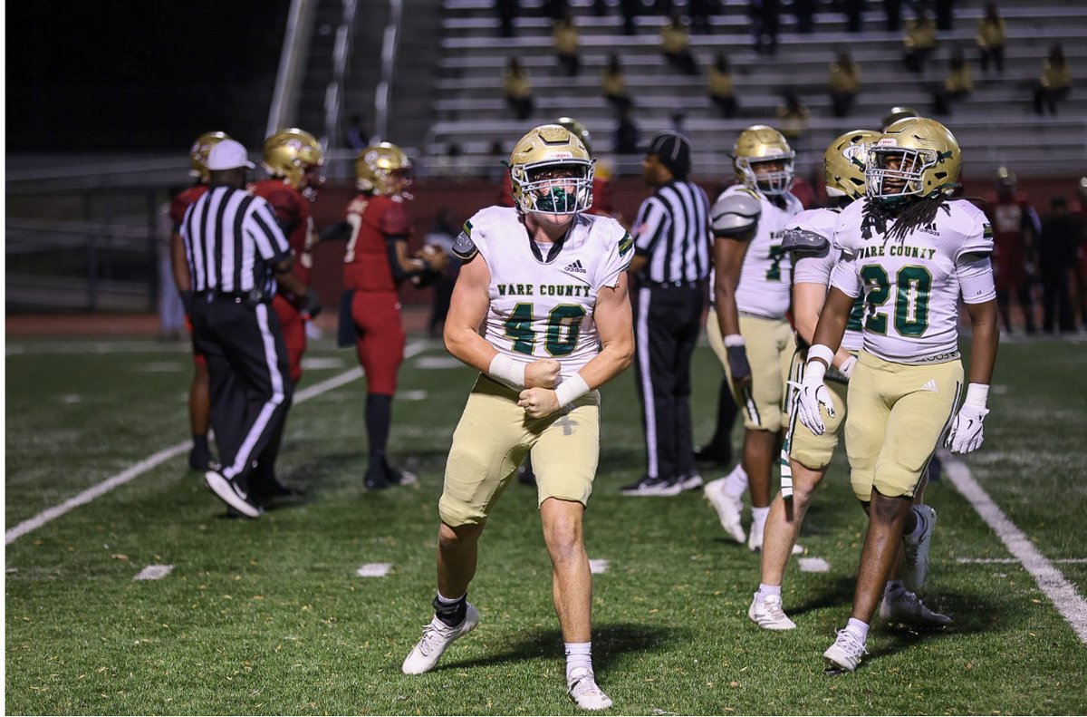 SethSuess21's tweet image. hudl.com/v/2TLuGW
senior year (9-3)🐊
54 tackles 
16 TFL’s 
10 sacks 
27 Qbpressures
Three-year player 
2x first team all region
Team captain 
⁦@WareCoGators⁩ ⁦@RecruitGeorgia⁩ ⁦@247recruiting⁩ ⁦@coachstrick20⁩ ⁦@_CoachSapp_⁩