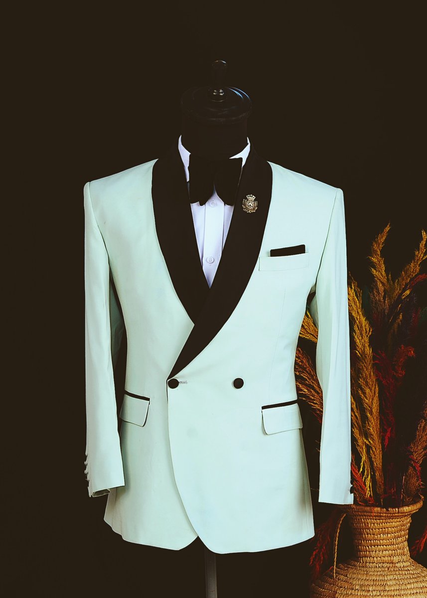 SALES! SALES! SALES!

Our Ready-made blazers are now 50% off for a limited time.

Fresh, Sleek &amp; Confident.

🕒 Don’t wait, upgrade your wardrobe today.