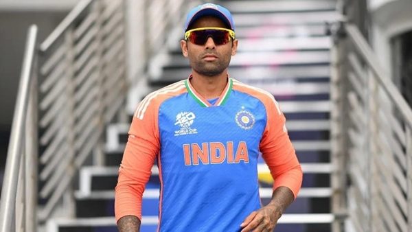 SelflessCricket's tweet photo. At this point, Suryakumar Yadav and Shubman Gill are the biggest concern in this team.

But one is Captain of the Team, other is Future Captain. https://t.co/8ny8GIFLFS