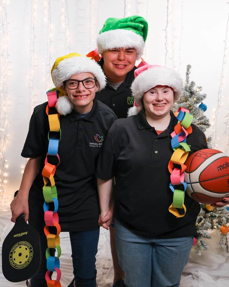 bethanychildrns's tweet photo. ๐จ๐ The Recreation + Fine Arts team at Bethany Childrenโs helps patients find joy through music, art, and adapted sports! You can make the season brighter by shopping our recreation + fine arts wish list. Visit https://t.co/XUYTQtLrWf to share in the joy! ๐๐ซ #JOC25 #Christmas https://t.co/K7Nlx5KB3b