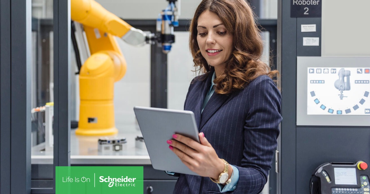 Im Schneider Electric Blogbeitrag erfahren Sie, mit welchen Herausforderungen Unternehmen aus der Fertigung in Sachen #digitaleTransformation zu kämpfen haben &amp; wie sie diese erfolgreich meistern. Denn um im Branchenwettbewerb bestehen zu können, ist der Einsatz digitaler Tools