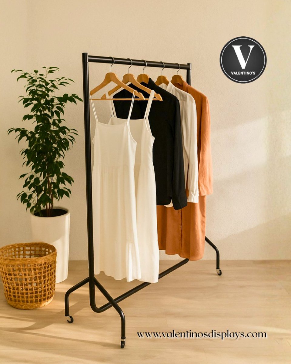 Valentino's Displays tweet media