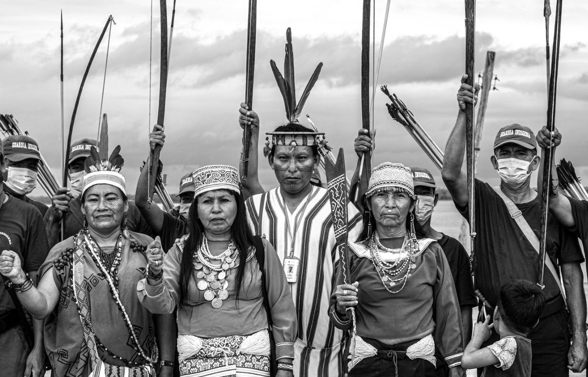 Today, on #HumanRightsDefendersDay (9 December) we recognise the courage and resilience of land and environmental human rights defenders around the world.

👉Learn more about FPP's work supporting environmental #HumanRights defenders:

forestpeoples.org/our-work/theme…

#ForPeopleAndNature