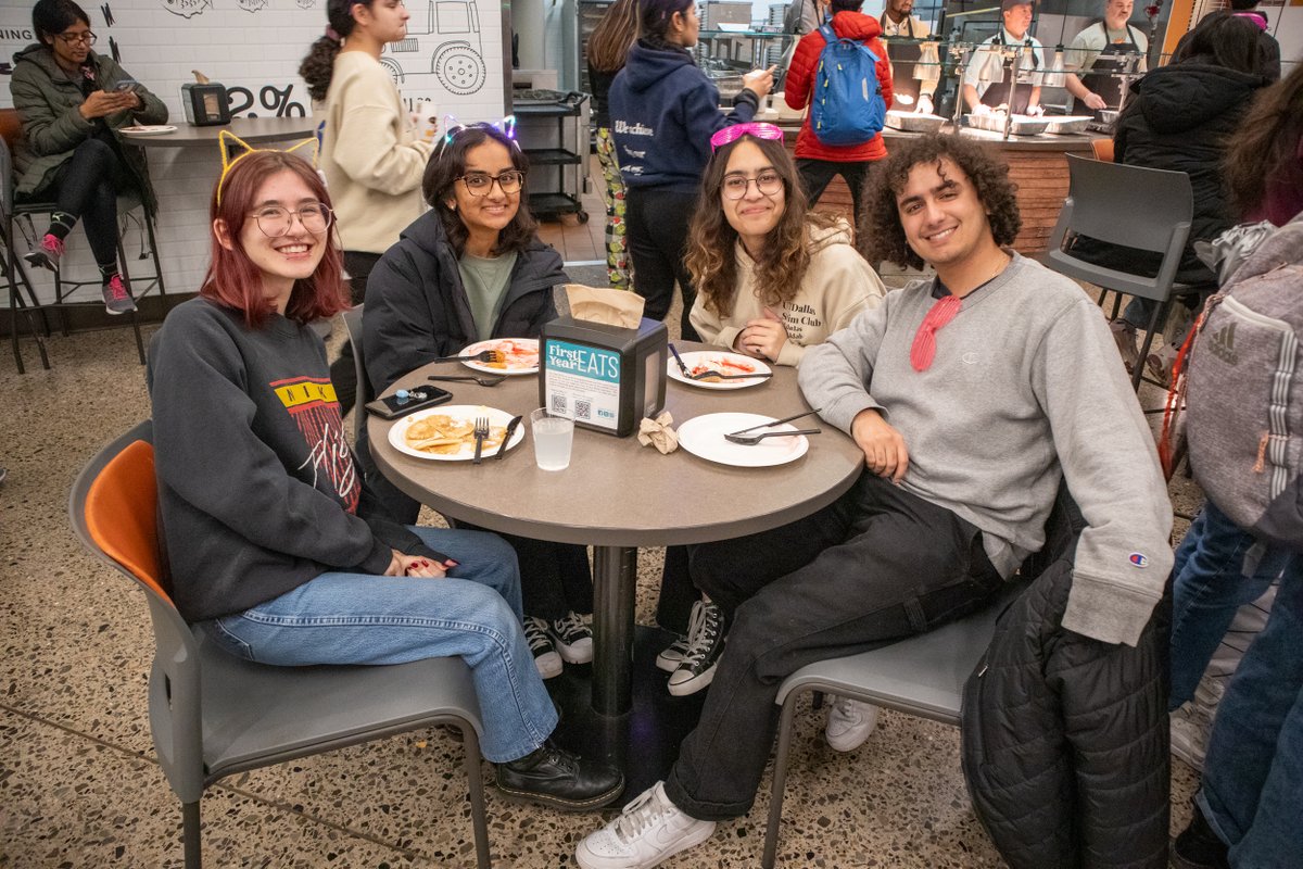 UTD Dining tweet media