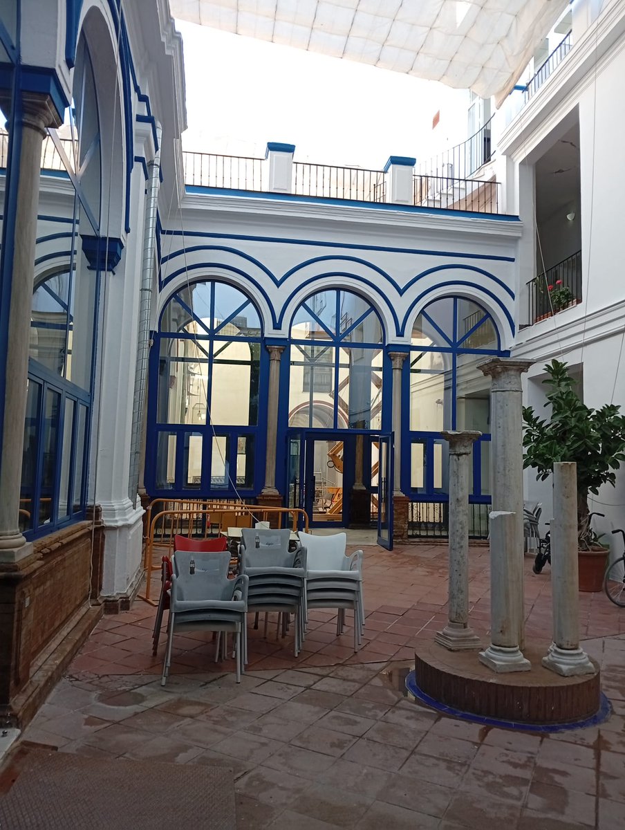 PinturaslosanSC's tweet photo. Nuevo proyecto en un espacio histórico de Sevilla 👉 pintura decorativa de las fachadas y patios del Hospital de la Caridad.
Revestimiento transpirable y acabado profesional.
📞 672 397 077
#tupintordeconfianza #Restauración #Sevilla https://t.co/Ygp18tPph4
