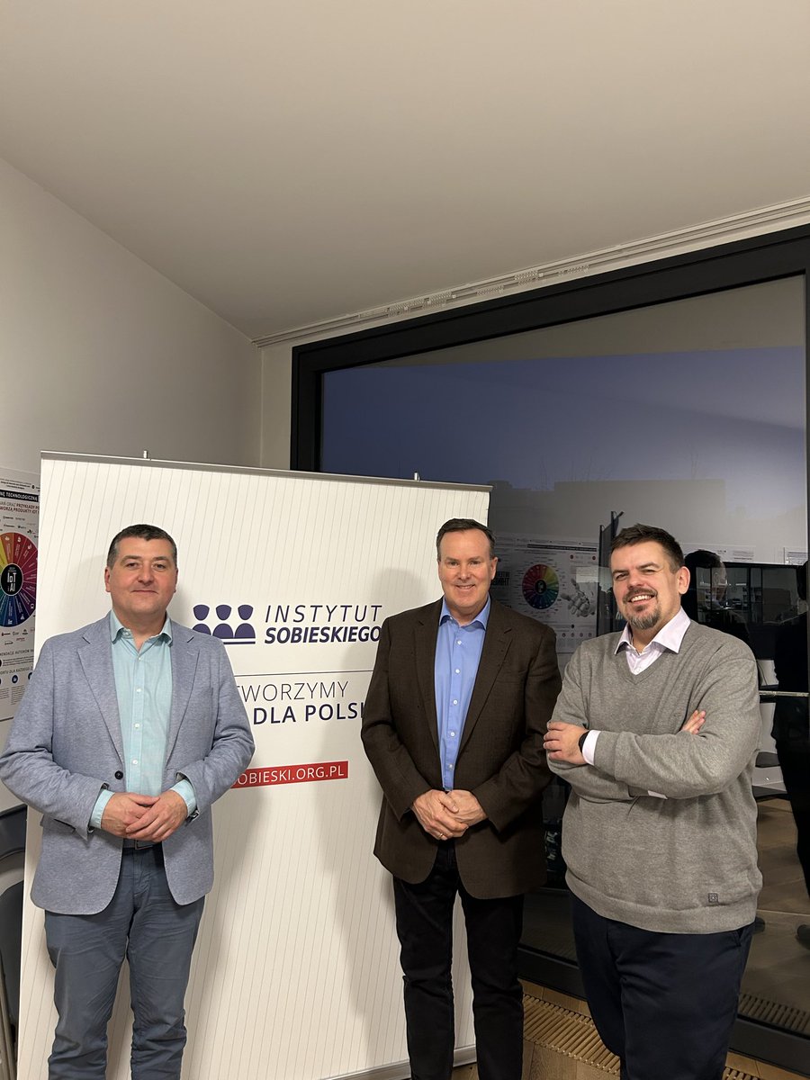 wojcikrp's tweet photo. Excellent to visit #LeszekSkiba @leszekskiba, and #SebastianMeitz @MeitzPL at the #SobieskiInstitute #SI @InstSobieskiego a leading European Think Tank based in Warsaw.
The SI is named for King #JanSobieski, one of Poland’s greatest heroes, credited with saving Western civilization at the #BattleOfVienna.
The Sobieski Institute’s mission is inspired by King Sobieski’s vision for Poland:
SI Mission:
“We believe in a strong, efficient, independent and ambitious Poland. A Poland in which there is a balance between freedom and civic responsibility. Change in the state is a never-ending process. That's why we don't just point out imperfections and challenges, we offer solutions. At the same time, we make sure that they are easily accessible and affordable, because everyone should be able to decide on the shape of the state, not just the privileged. For change begins with each of us.”