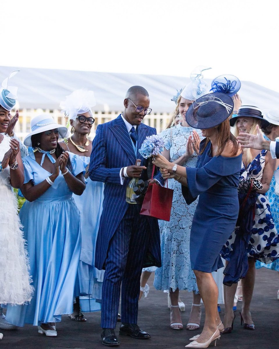 Get those elegant and stylish outfits ready for the famous #LKPBestDressed Competitions!

Dress to the occasion to stand a chance to win prizes from our event sponsors for our Best Hat, Best Dressed Man and Best Dressed Lady competitions.

Find more: lormarinskingsplate.co.za