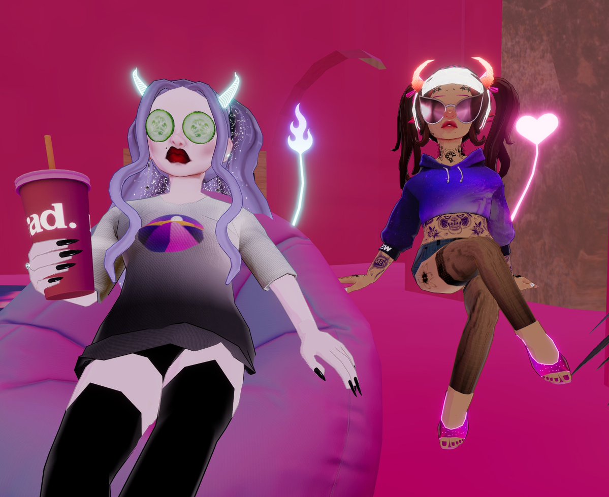 em_DCL's tweet image. Okay we ready @CanessaDCL !

Time for Builder Basics Live in @decentraland 
📍 -150,95 | La Cantina

@toxicwaifudcl &amp;lt;3
#Web3 #VirtualWorlds #Metaverse #NFTs
