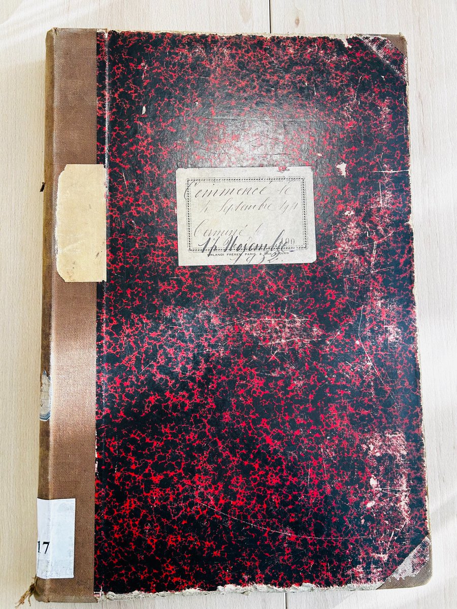 gwolf's tweet image. Matinée de recherches aux @ArchivesAPHP dans de nombreux registres des entrées-sorties, naissances, décès et destination des corps de plusieurs hôpitaux de Paris 

#genealogie #genealogistefamilialprofessionnel #genealogiemedicale