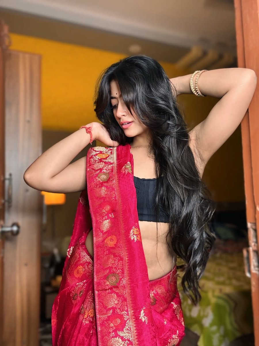 Actress And Model tweet media