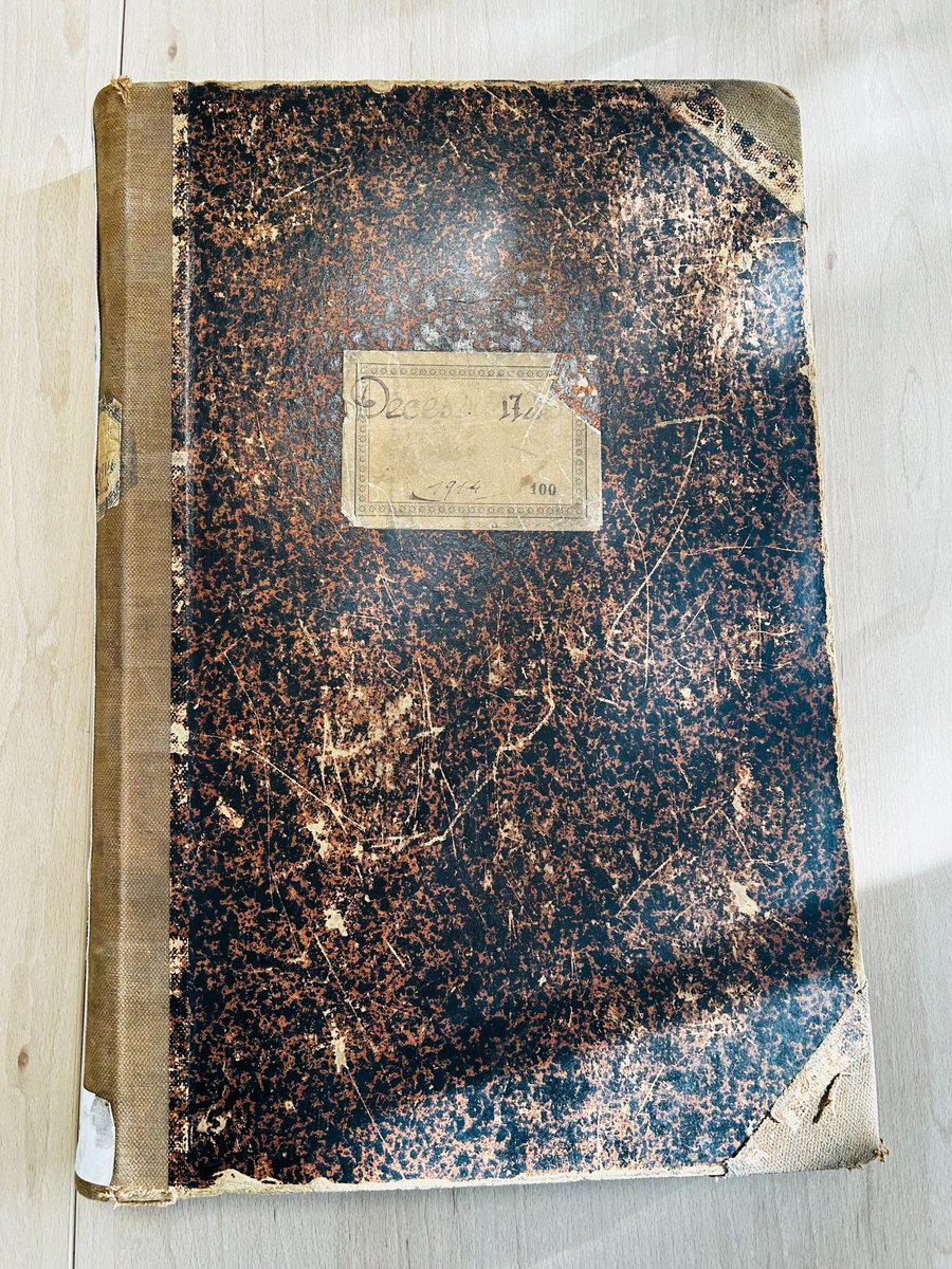 gwolf's tweet image. Matinée de recherches aux @ArchivesAPHP dans de nombreux registres des entrées-sorties, naissances, décès et destination des corps de plusieurs hôpitaux de Paris 

#genealogie #genealogistefamilialprofessionnel #genealogiemedicale