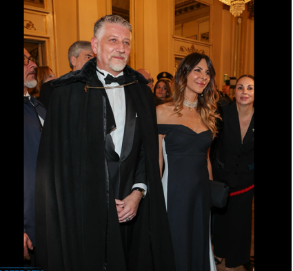 Questo succede quando andate al mare 
anzichè a votare   🤦‍♂️🤦‍♂️