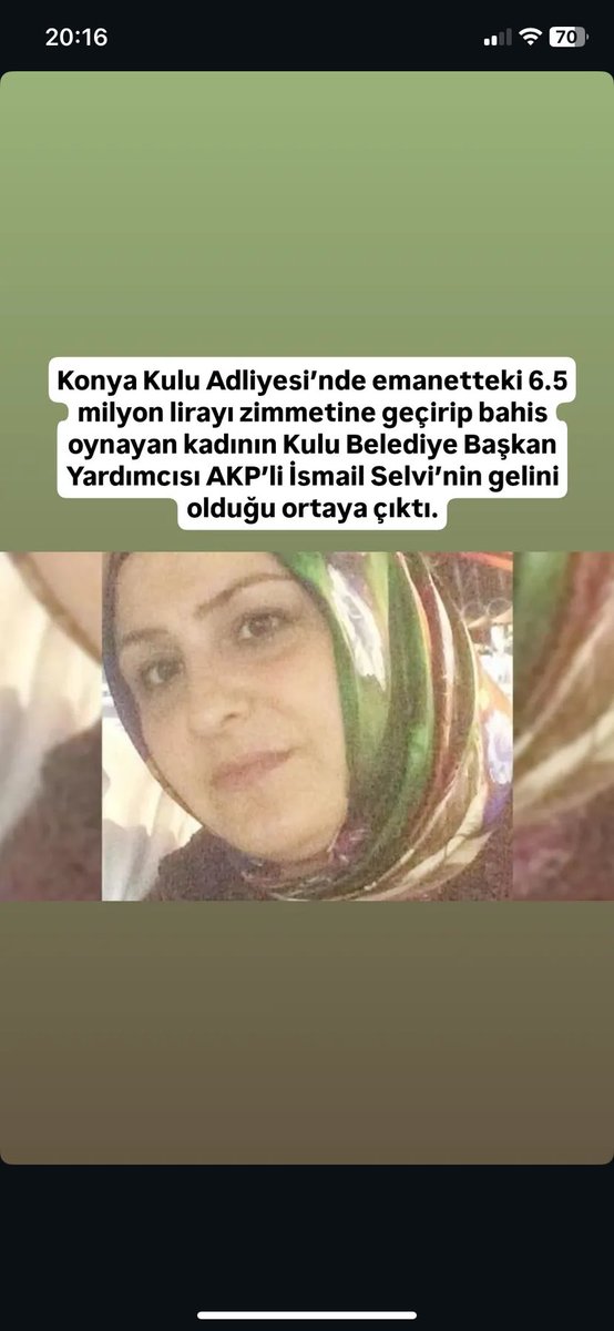edinnnceko's tweet photo. @bernalacin35_5 Bunu da konuşsana Berna! Lütfen ama bak, yalvarırım bunu da söyle 😂😂 https://t.co/GNPZ6zyxPi