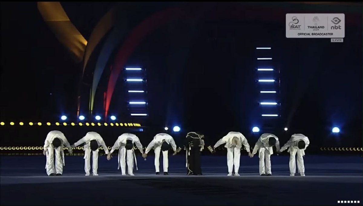 สุดยอดของความภาคภูมิใจ!! “แบมแบม” พร้อม 7 หนุ่ม “Friends of SEA Games” ร่วมโชว์ในพิธีเปิดการแข่งขันกีฬาซีเกมส์ ครั้งที่ 33

#BamBam #ZeePruk #jesjpp
#บาสเด็กอ้วนที่เเท้จริง #หล่งลี
#tthomastc #pavelphoom 
#moslhong #FriendsOfSEAGames
#BamBamxSEAGAMES2025 
#ซีเกมส์ครั้งที่33