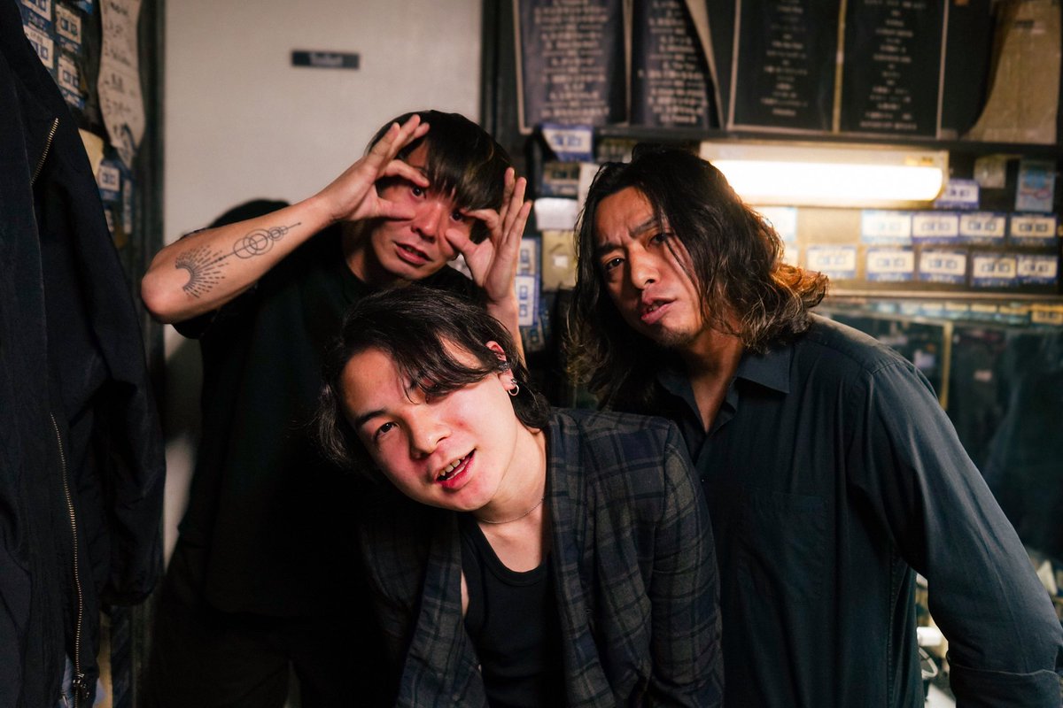 haklo_band's tweet photo. Haklo
4th mini album「black sheep」Release Tour
- Dye it Black -
TOUR FINAL
2025.12.09.TUE.
at CLUB CRAWL

ツアーファイナルありがとうございました！
ただいま。
みんなのお陰で2年半ぶりのツアーを完走できました。
今年もあと2本、来年もガツガツやりますので
どうかよろしくお願いします！ https://t.co/mHZCuIjBPx