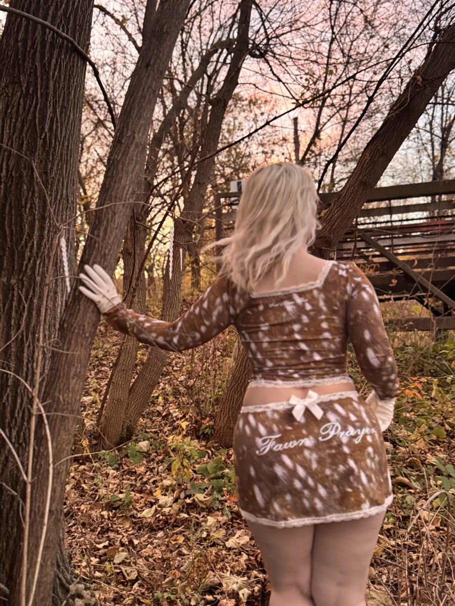 pulp praline ⚢ tweet media