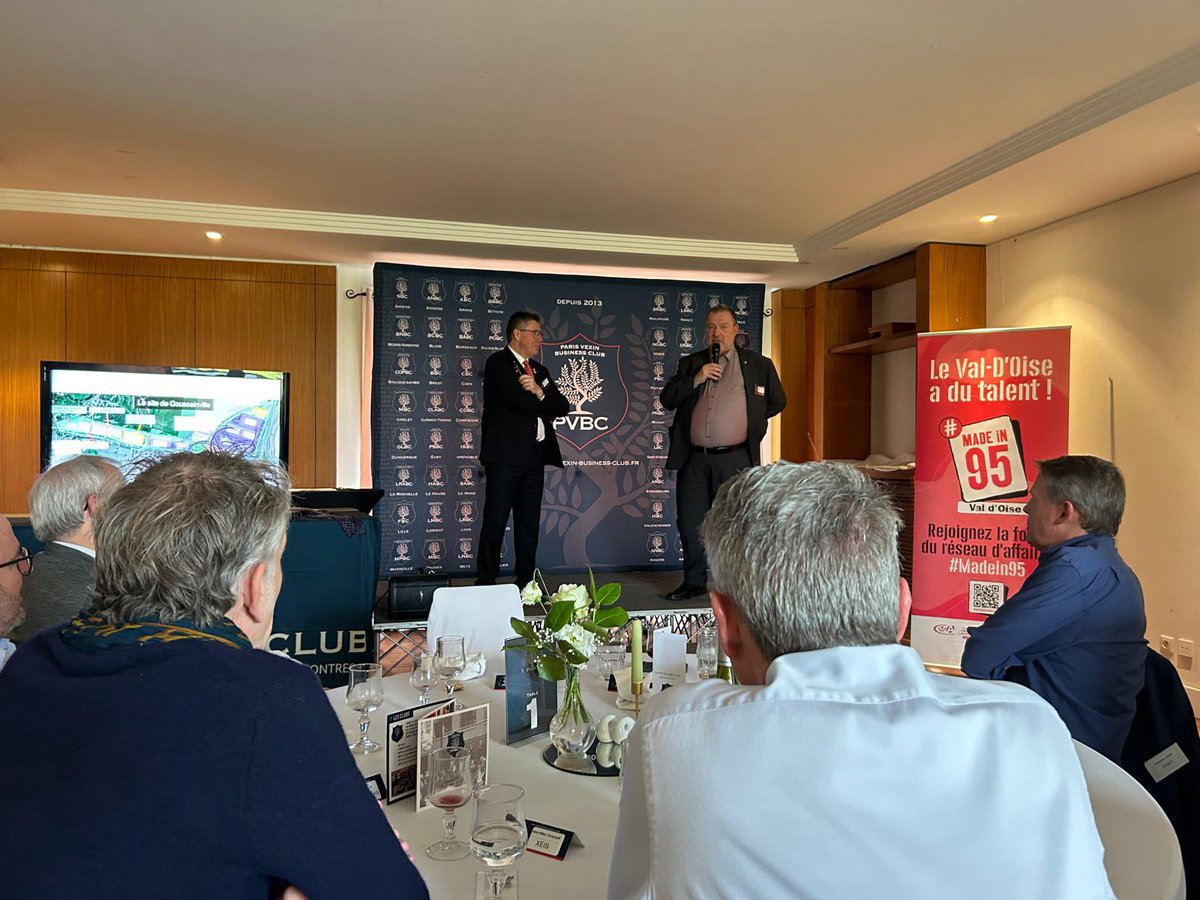 PKuchly57's tweet photo. Merci au #PVBC (Paris Vexin Business Club) de m’avoir invité pour parler de mon parcours de chef d’entreprises, militant d’un syndical patronal et acteur consulaire.
Un bon moment devant des membres motivés et dynamiques, dignes du #madein95.
Merci Clara, Axel et Guillaume ! https://t.co/cQiCyulnLO