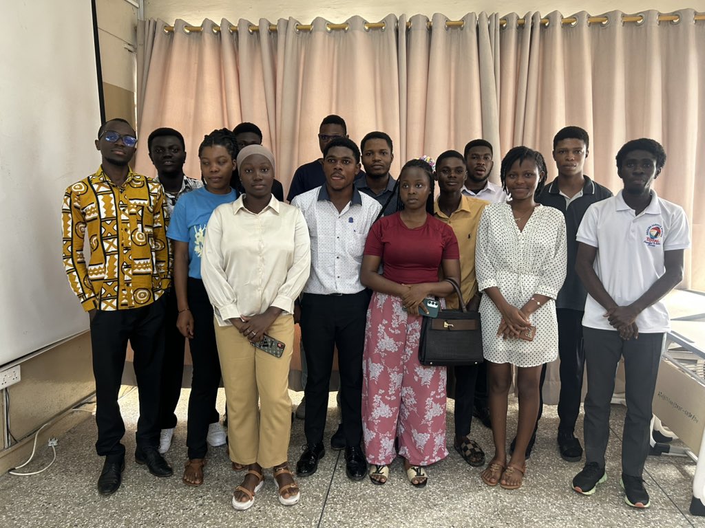 atu_compssa's tweet photo. Today, the COMPSSA President and the HOD met with all Course Reps to discuss student concerns and strengthen collaboration. A productive session focused on improving support, communication, and the overall growth of the CS department.

#COMPSSA #ATU #CSDept #StudentLeadership https://t.co/N2HIzJh456