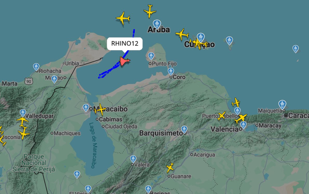 🔴AHORA: Dos aviones F/A-18F de EE.UU. aparecen en los radares volando en el Golfo de Venezuela.