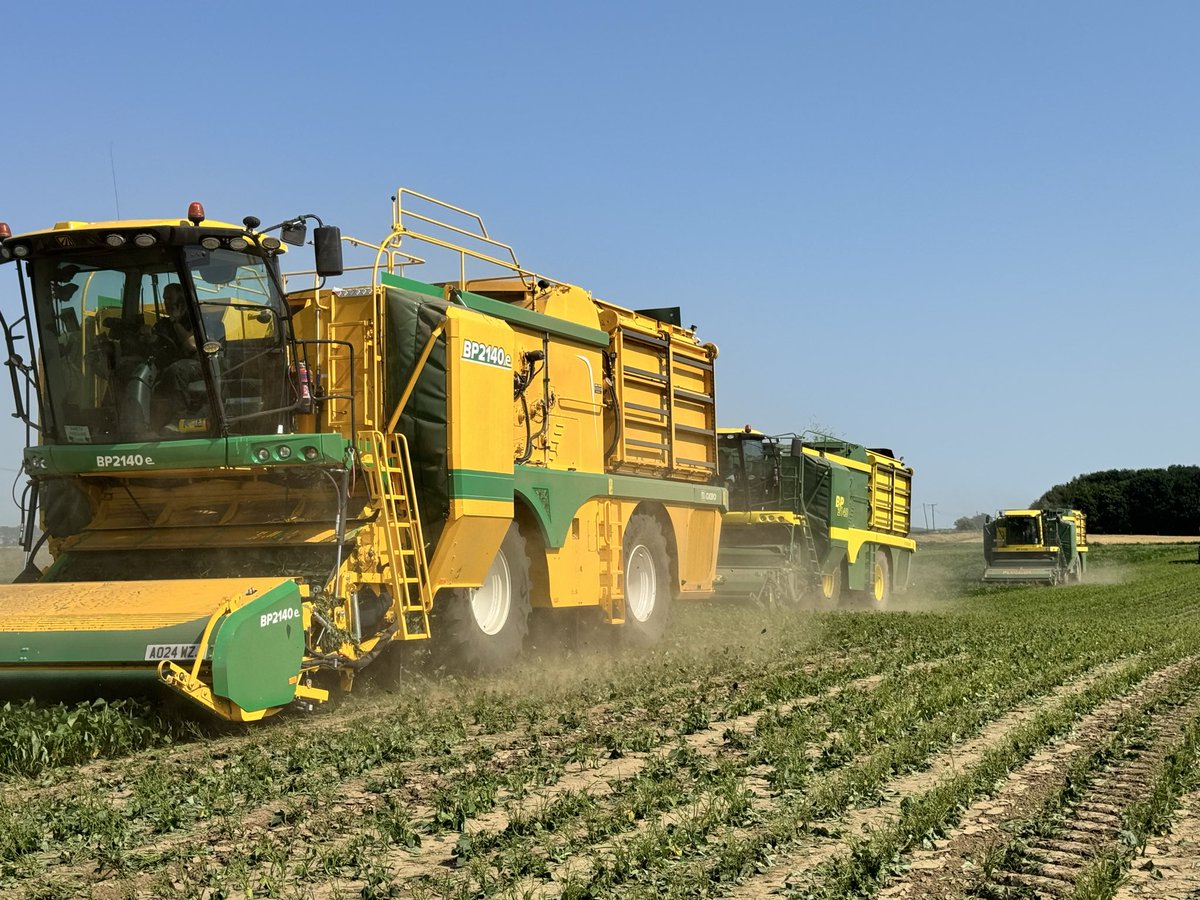 Wold Engineering is recruiting an experienced Agricultural
Workshop/Field Technician to join our growing team. You will be part of an established and well-regarded family run workshop undertaking a wide range of challenges.
To apply send your CV to
tom.dame@woldengineering.com