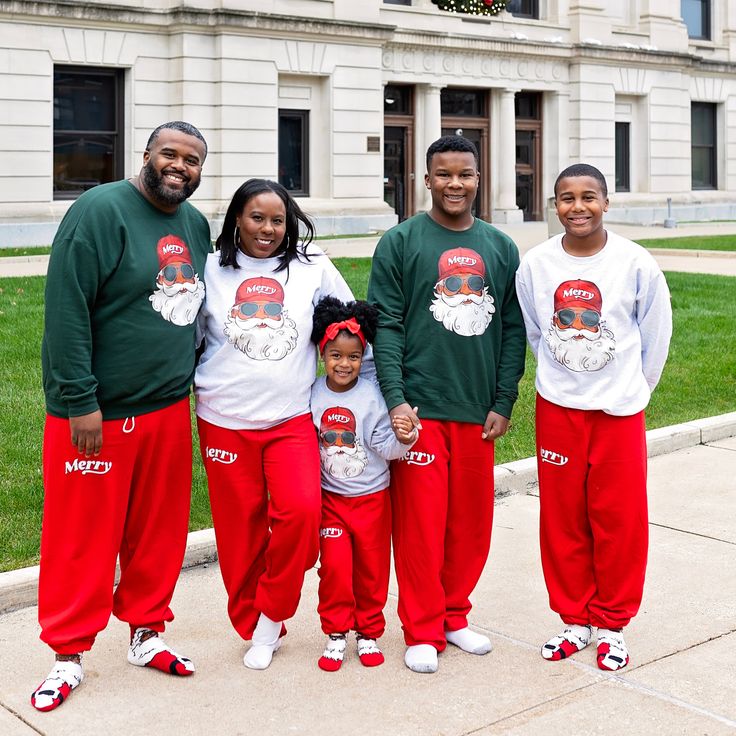 graypoint01's tweet image. Holiday DJ Santa Sweatshirt
Celebrate the holidays with your family in matching DJ Santa shirts.
#NaijaBusiness #MadeInNigeria #LagosBusiness #NaijaEntrepreneur #AbujaBusiness #SmallBusinessNigeria #NaijaHustle #NaijaStartups #NigeriaTech #NaijaBrands