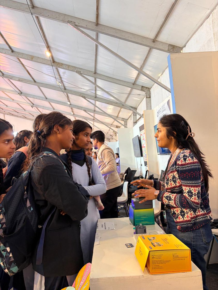 HydNiab's tweet photo. Last day of #IISF2025 at Panchkula!
From curious questions to hands-on science demos, the energy never dipped.
Loved interacting with enthusiastic students, sparking STEM curiosity, and wrapping up on a high note!
#IISF #ScienceForAll #Panchkula #STEMEducation https://t.co/zjWkK6A4fx