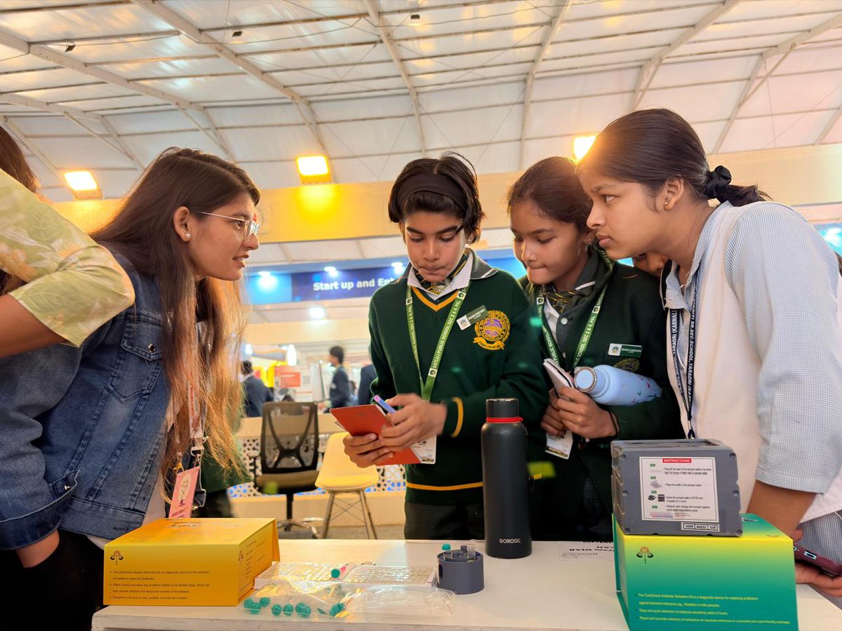 HydNiab's tweet photo. Last day of #IISF2025 at Panchkula!
From curious questions to hands-on science demos, the energy never dipped.
Loved interacting with enthusiastic students, sparking STEM curiosity, and wrapping up on a high note!
#IISF #ScienceForAll #Panchkula #STEMEducation https://t.co/zjWkK6A4fx