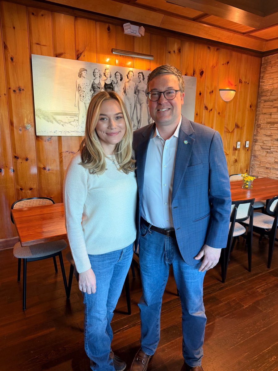 dogwoodblooms's tweet image. Got to sit down with Wilmington’s Dane Scalise to discuss Port City issues and his run for the NC House of Reps! 😍