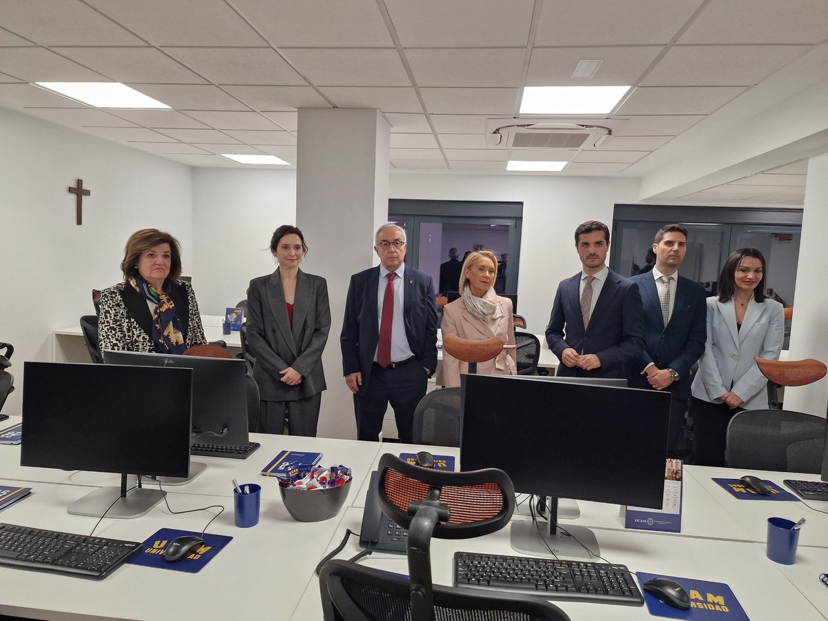 UCAM Universidad tweet media