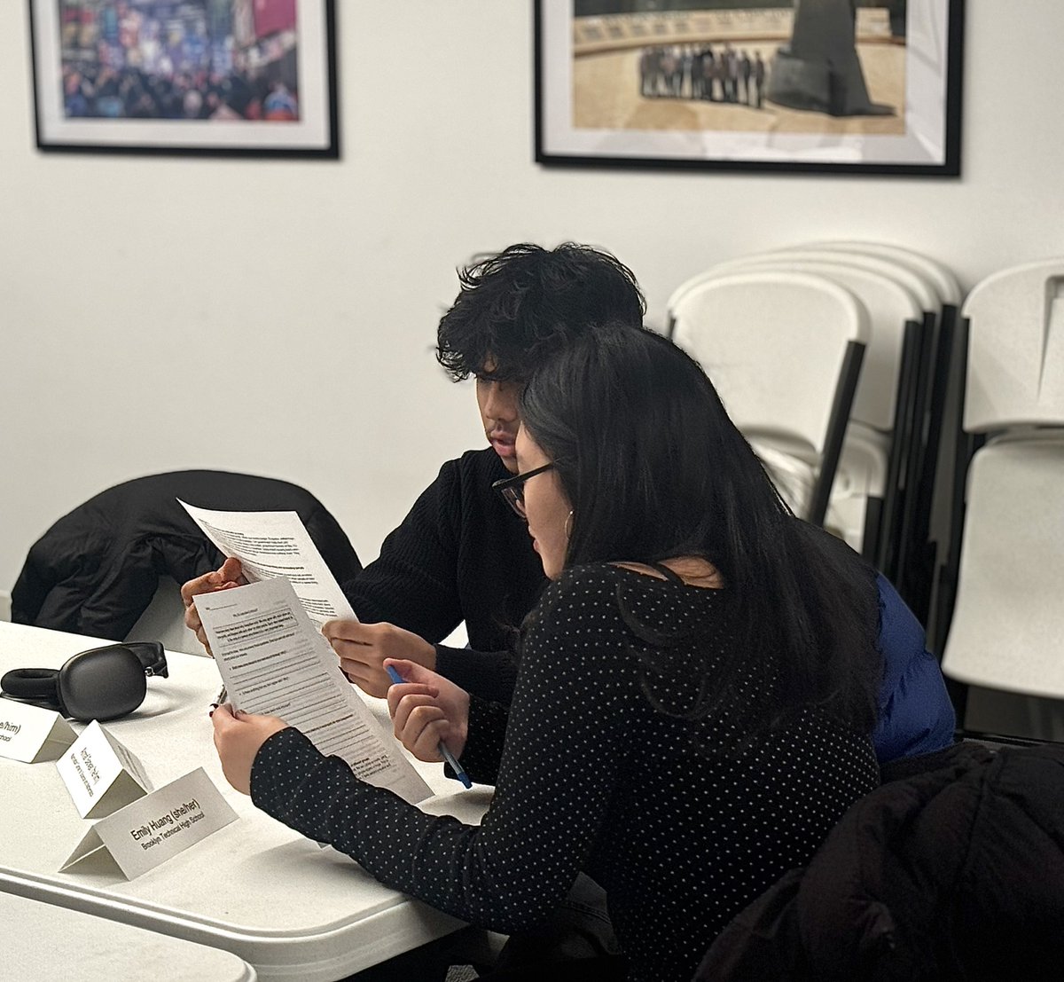 YouthBridgeNY's tweet image. Last night’s Healthcare Disparities committee focused on racial disparities in health, as well as disparities affecting immigrants. Mon Yuck Yu came and spoke about the work being done to support the immigrant community in Brooklyn. Thank you, Mon Yuck!
#healthcare #youth