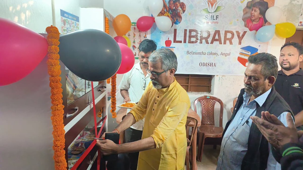 SILFIndia's tweet photo. #SILFSamvaad
Under S-ILF Samvaad, Belasuntha Leprosy Colony in Angul welcomed @SILFIndia CEO Mr @GaurabSen for a special day of hope, dialogue, and togetherness. A new library was inaugurated by the CEO, creating a safe and inspiring space for children and young people in the colony to read, learn, and dream beyond stigma.
He spent time meeting and interacting with the residents, listening to their stories, aspirations, and challenges, and reaffirming S-ILF’s commitment to stand beside persons affected by leprosy and their families.
The visit concluded with a tour of ongoing livelihood projects, celebrating the community's resilience and hard work as they move towards dignity, economic independence, and a better future.
#RestoringDignity
#India #Odisha #Education #Library #Leprosy #Awareness #Education #Angul #Livelihood #EndStigma #EndDiscrimination