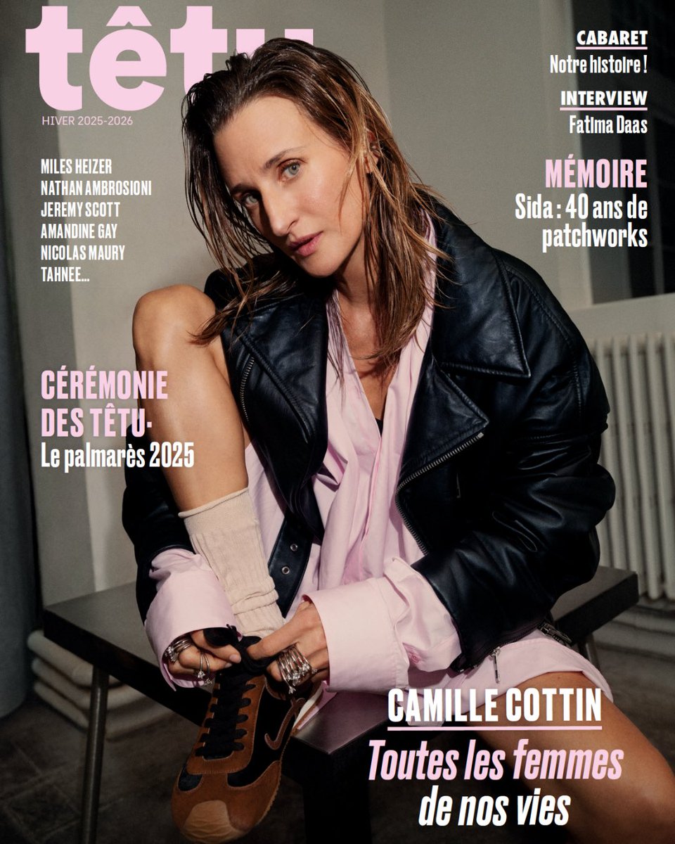 TETUmag's tweet image. ❄️ Le têtu· de l'hiver est arrivé !⁠

Et c'est Camille Cottin qui fait la couverture de notre dernier numéro de l'année 💝