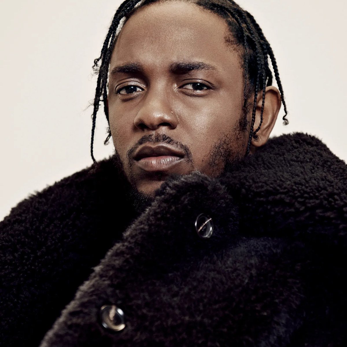 PopBase's tweet photo. Kendrick Lamar ranks as the #2 artist on Billboard’s 2025 Year-End Top Artists chart. https://t.co/rym2EJDuUD