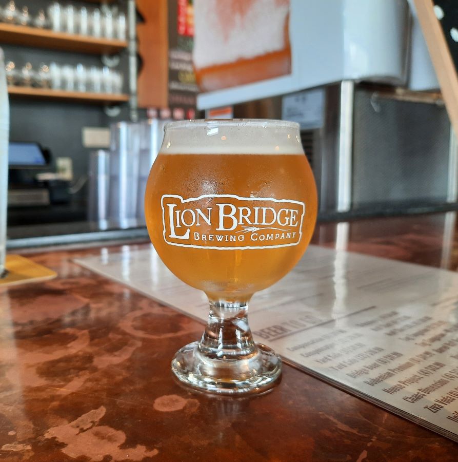 Our Daily Pour: Ziva Vida Czech Pilsner (4.50) from <a href="/LionBridgeBrew/">Lion Bridge Brewing</a> in Cedar Rapids, IA.