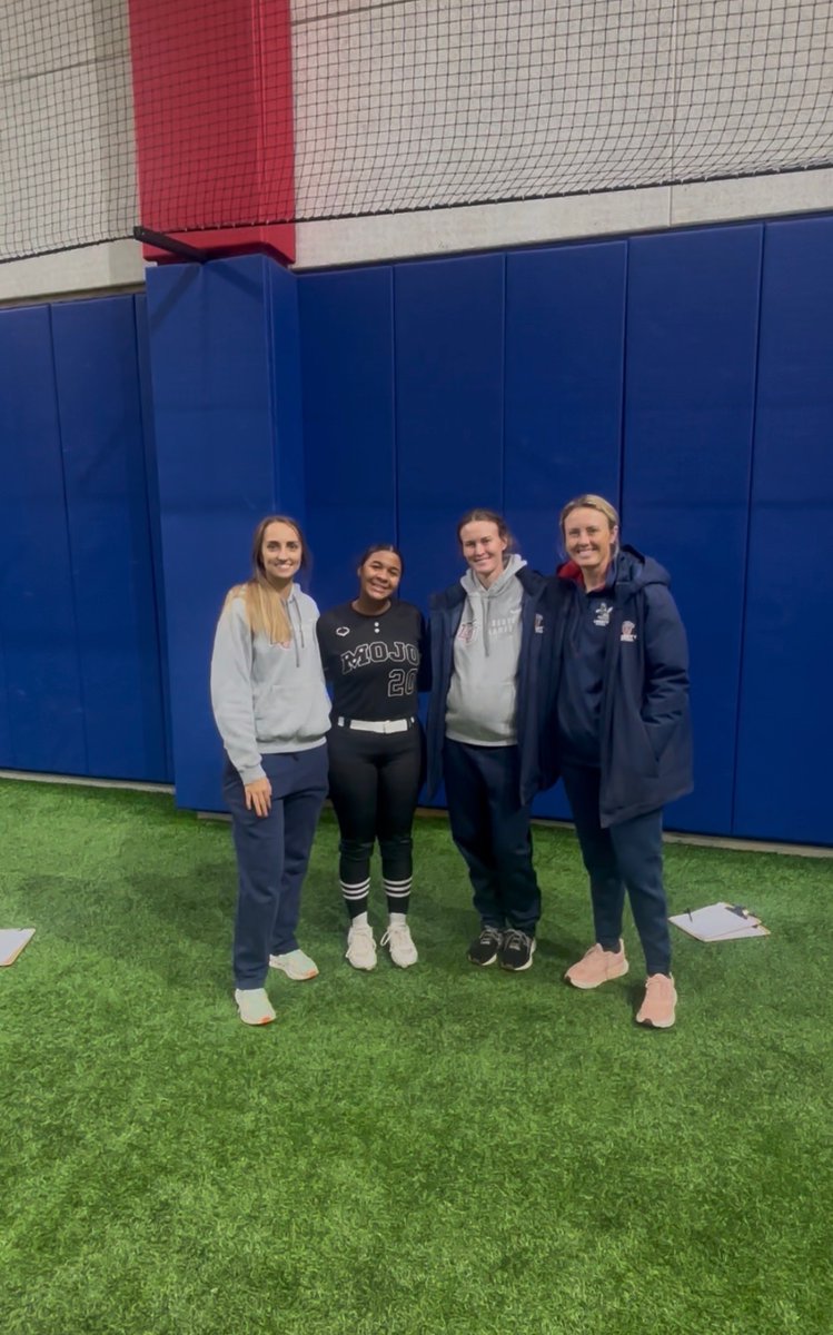 mojogrip2010's tweet image. 🥎🔥 BIG shoutout to @MariahWrig15706  for putting in the work and crushing it at the Liberty University Softball Camp! Thank you @CoachDot_LU and @LibertySB, for holding such a great camp! #MojoGrip #SoftballLife #CampGrind #FutureIsBright