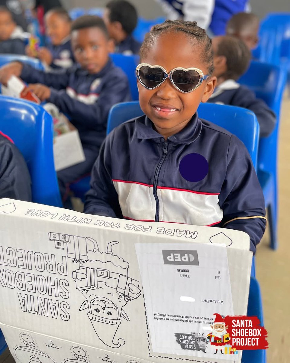 Santa Shoebox Project tweet media