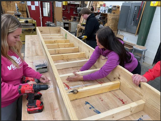 GrantWoodAEA's tweet photo. With support from GWAEA and the Perkins Consortium, overseen by GWAEA school improvement consultant Chad Blanchard, HLV students are getting experience with new tools, putting real construction and engineering skills into practice!
.
#EveryDayatAEA #IowaEdChat https://t.co/d0swXnFceG