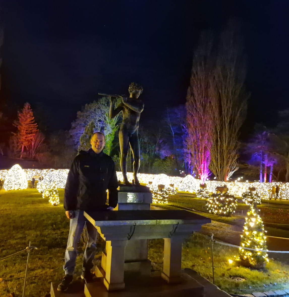Vorweihnachtlicher Familienausflug in den Botanischen Garten in #Berlin. Uns gingen einige Lichter auf. 👍😅