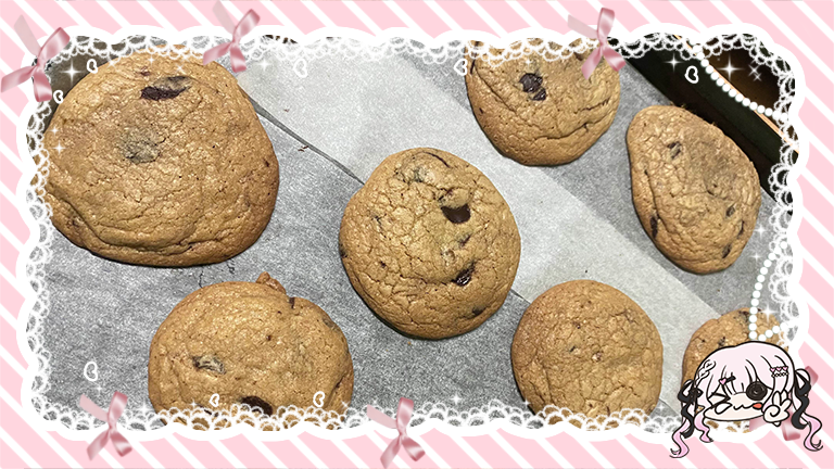 ₍^ • .•^₎
(  づ🍪
(Pre-Order) ปู๊นๆ คุกกี้คริสมาสต์ส่งท้ายปีค้าบ
แถมโน๊ตลายมืออวยพรคริสมาสต์เขียนสดให้ทุกออเดอร์!

*พรีได้ตั้งแต่วันนี้ - 23 ธันวาคม 2025
🔗forms.gle/XLd7G3GQRZKDTg…

#Vtuber #VtuberTH #dxdichi