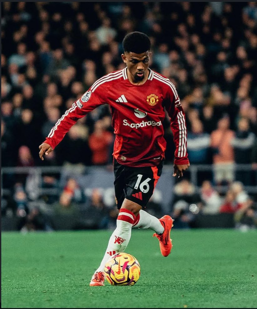 Babymeedahh's tweet image. Me yesterday                  Me tonight