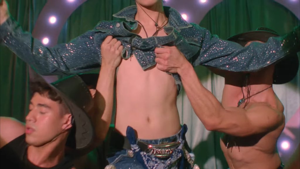 พี่เล่นแรงเกิ้นนนนส

#MosBankxGoodBoy
#MosBank #GoodBoy #Badmixy