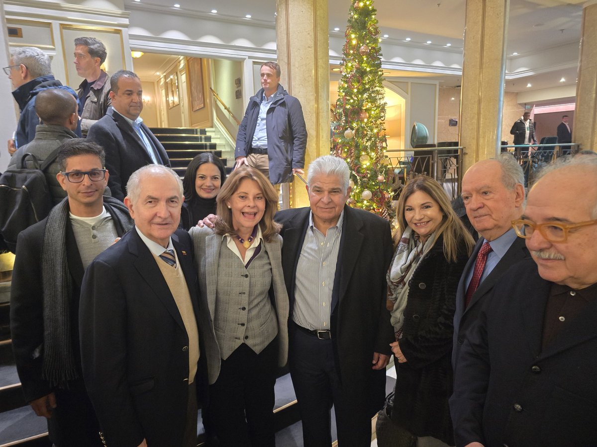 Cadá día está más cerca la entrada a Miraflores por parte de @EdmundoGonzales y <a href="/MariaCorinaYA/">María Corina Machado</a> . Que felicidad tener la voz del presidente de Panama <a href="/JoseMulino/">Jose Mulino</a>