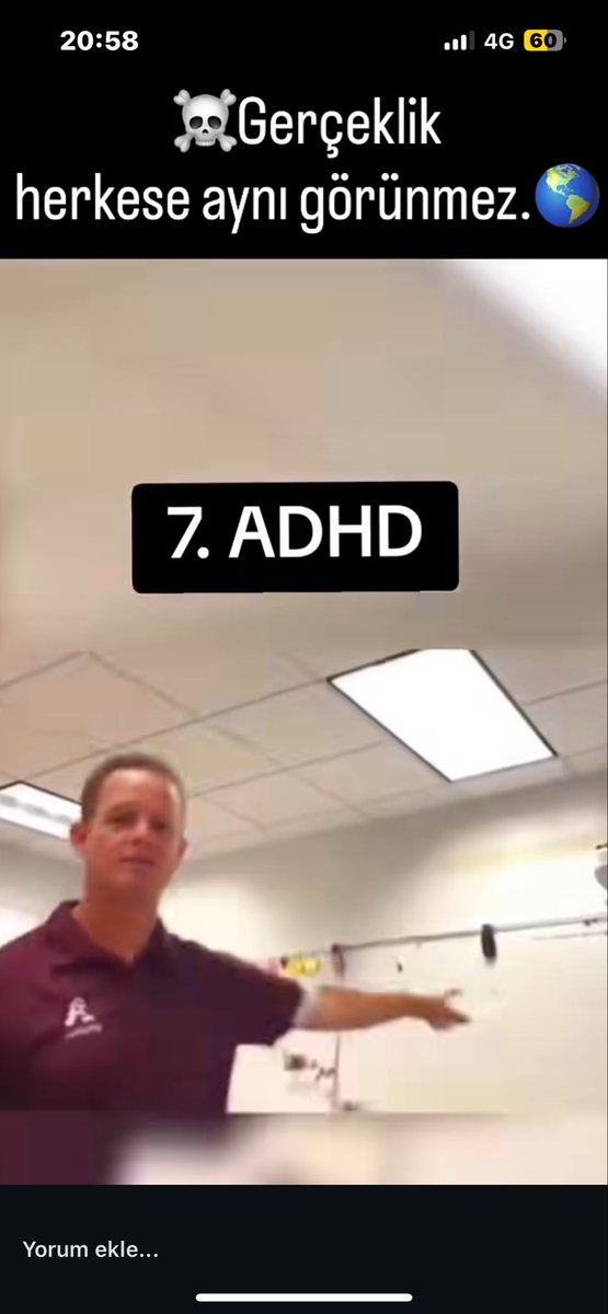 dersten kovulma anısı
hoca beni derste 100 defa uyardığı ve hala dersi dinlemediğimi gördüğü için seni bu sınıftan kovarım bir daha da sene sonuna kadar hiçbir derse almam benim böyle bi hakkım var demişti
~anatomi