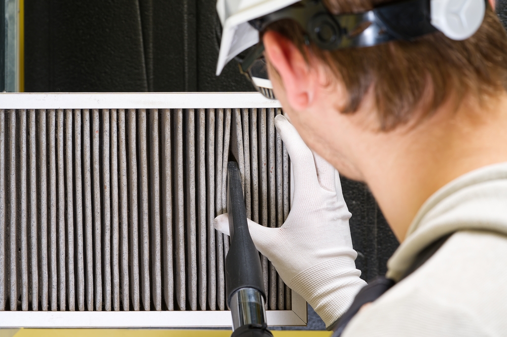 🩺It's time to start treating HVAC maintenance like a doctor visit or an oil change. They simply shouldn't be skipped and for good reason. 

We explain why here: welterheating.com/why-hvac-maint…

#hvac #homecomfort #homeimprovement #homemaintenance