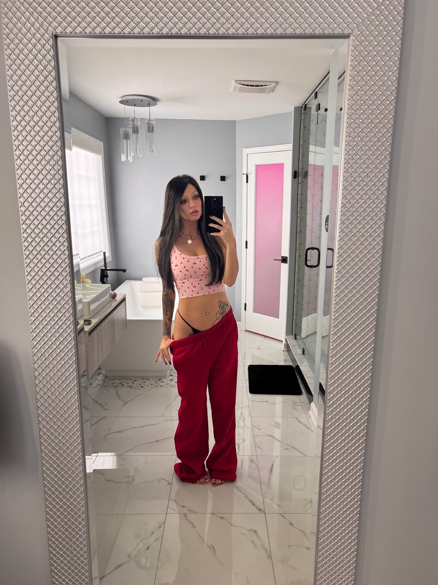 Casey Mae tweet media